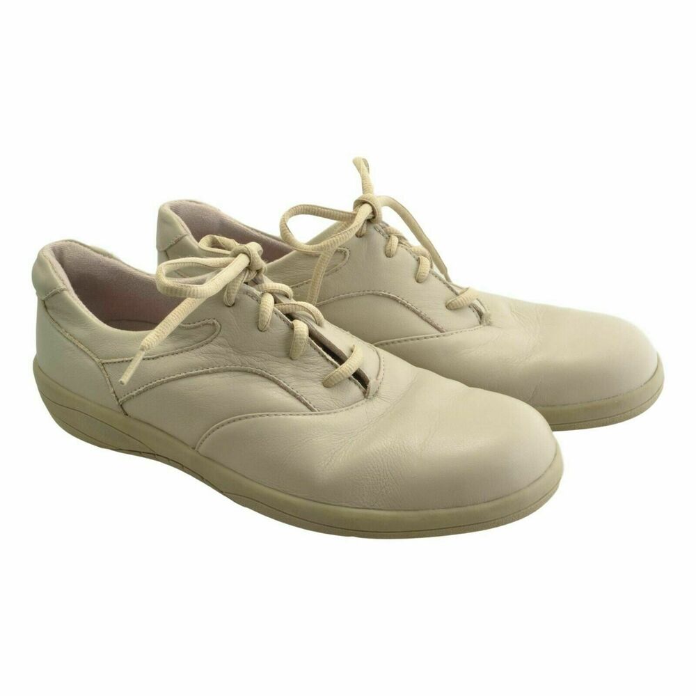Hush Puppies Walking The Body Shoe Leather Shoes Beige Women's Size 10 N EUR 41